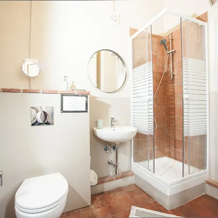 Apartment Manonlescaut Lucca